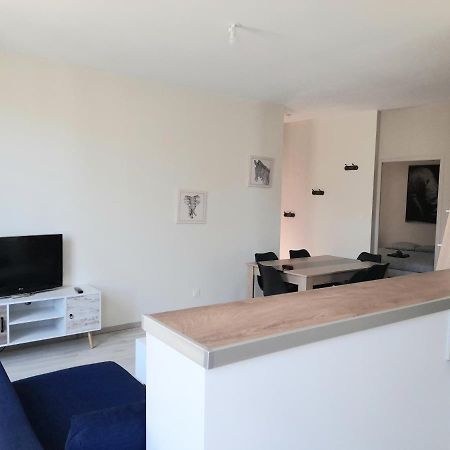 Le Scandinave Leilighet Joigny Eksteriør bilde